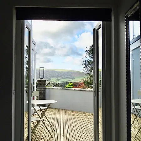 Villa The Kite, Upper Torrs View à Ilfracombe Extérieur photo